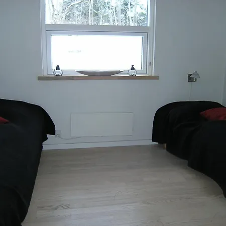 Three-bedroom Holiday In * Hals