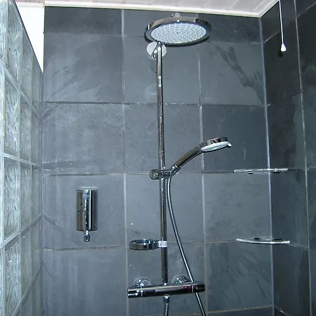 Three-bedroom Holiday In * Hals